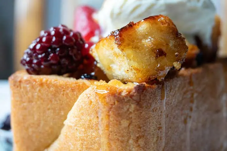 Shibuya Toast with fruits