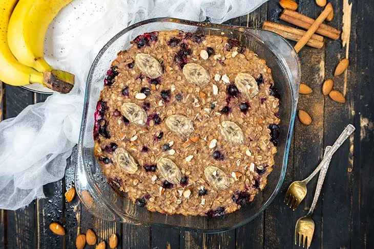 Blueberry Banana Protein Baked Oatmeal