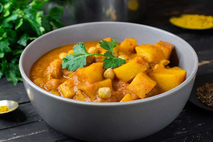 Curry de cartofi vegan