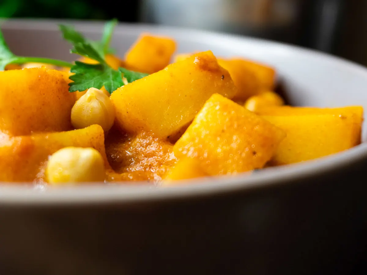 Healthy Potato curry recipe