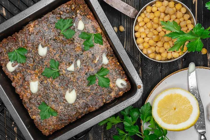 falafel in a pan perfect for meal prep