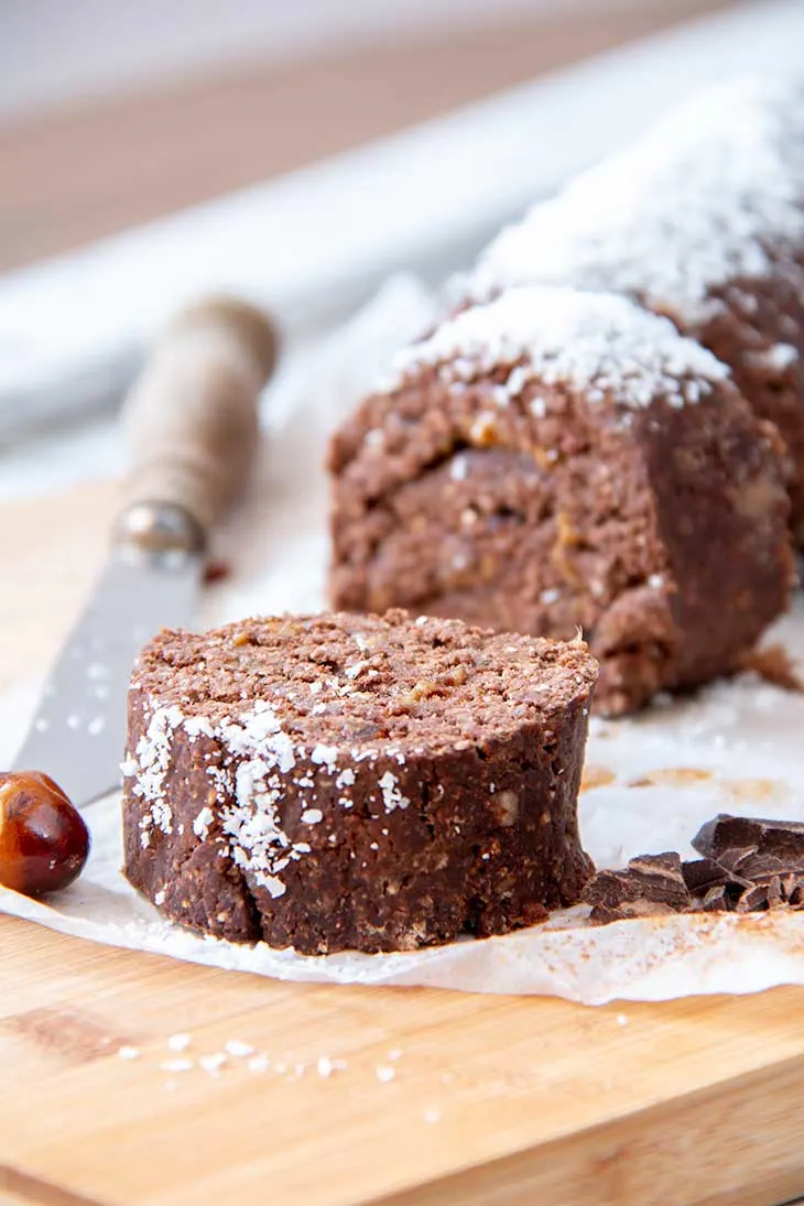 vegan Chocolate Swiss Roll 