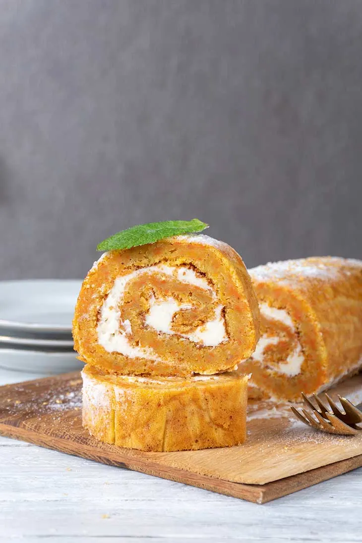 Sweet Carrot Cake Swiss Roll 