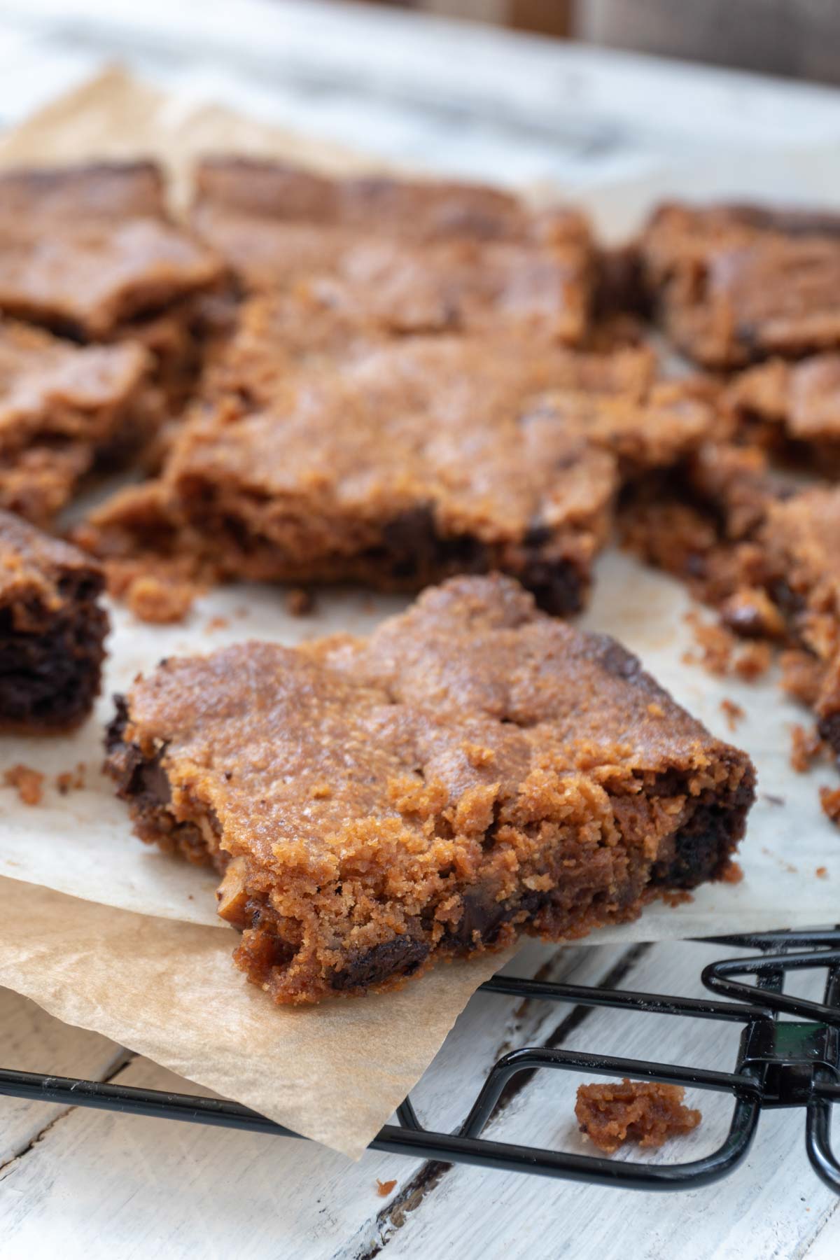 Vegan Chocolate-Chip Blondies Dessert