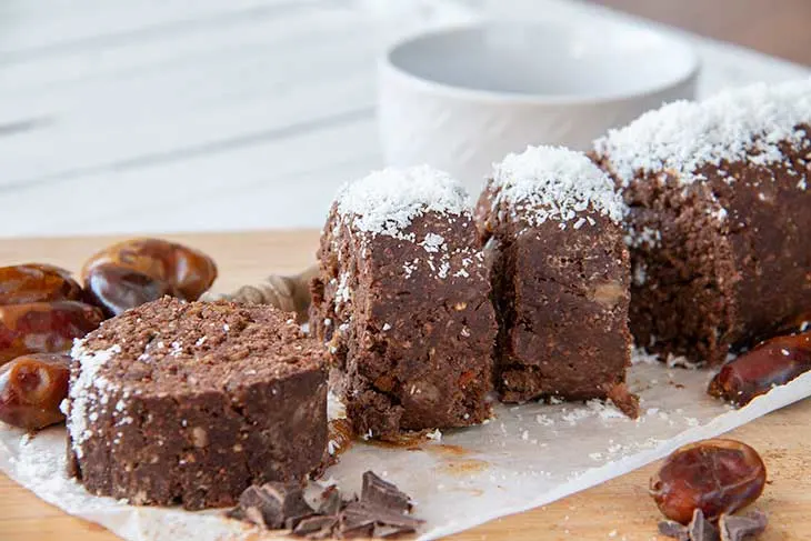 healthy Chocolate Swiss Roll