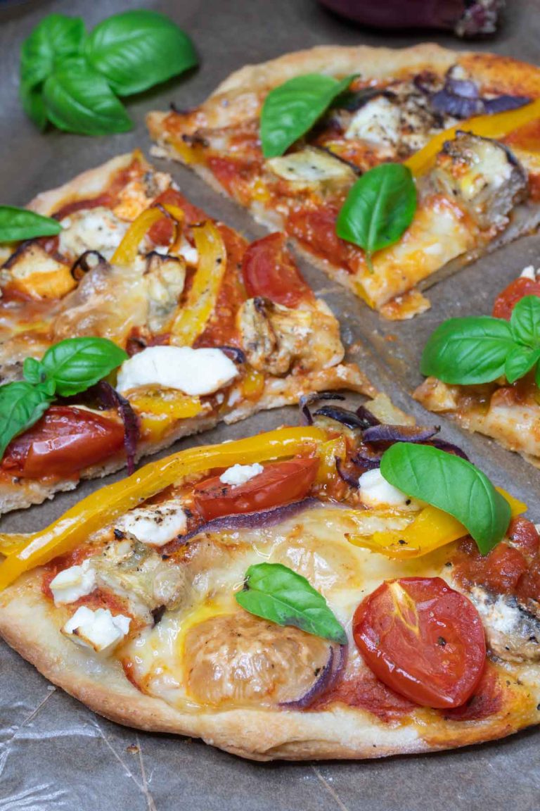 Vegetarian Skillet Pizza la tigaie