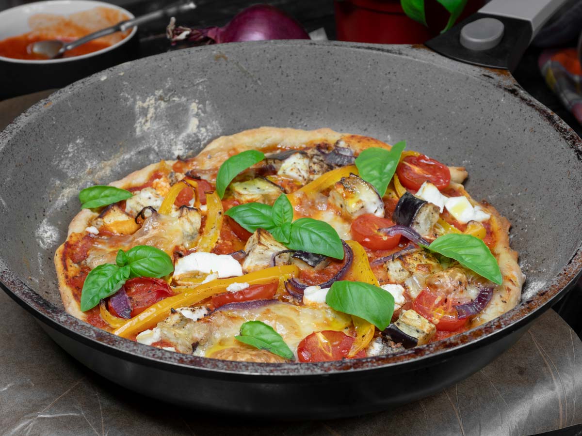 Veggie Skillet Pizza 