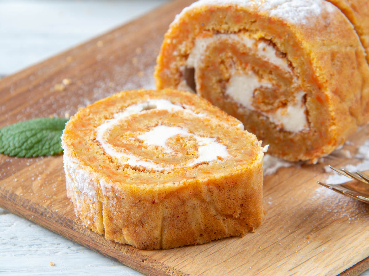 Vegan Carrot Cake Swiss Roll