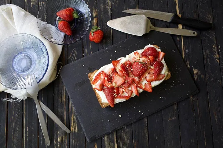 Vegan Strawberry Tart Tarta cu capsuni de post