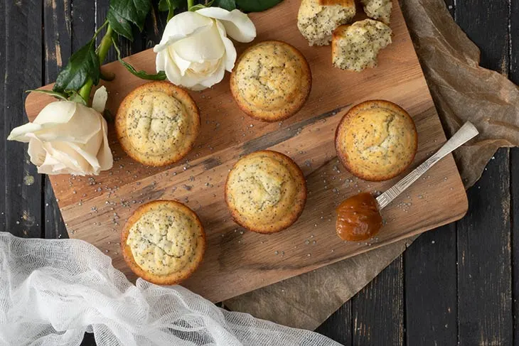 Poppyseed Muffins dessert briose cu mac