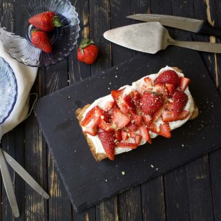 Vegan Strawberry Tart Tarta cu capsuni