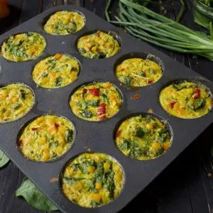 Veggie Breakfast Muffins Briose sarate pentru mic dejun