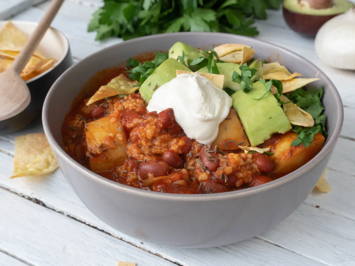 Quinoa Chili healthy mexican recipe