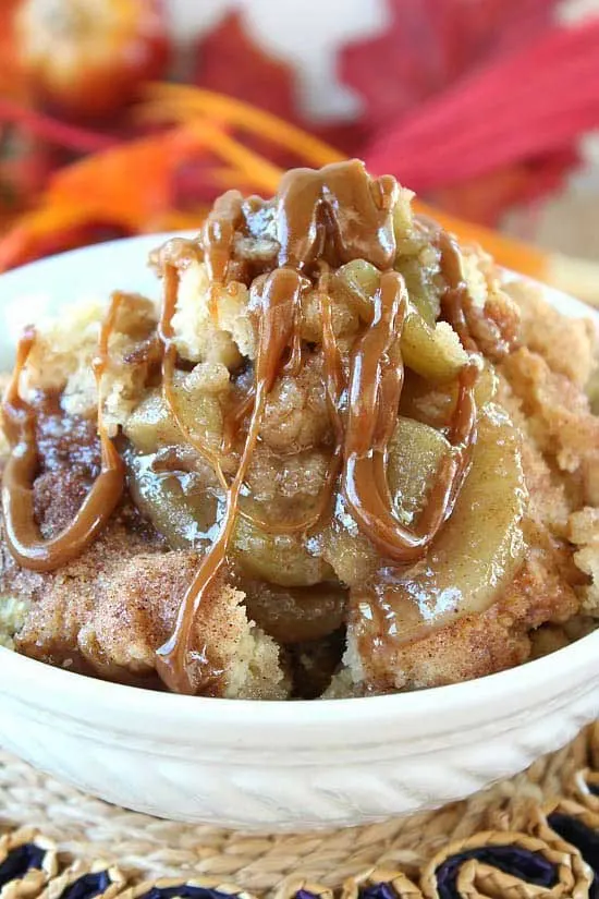 Caramel Apple Pecan Cobbler