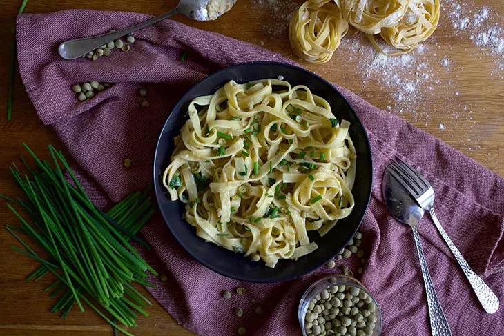 Hummus Pasta