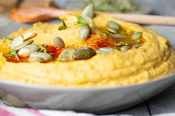 Creamy Pumpkin Hummus