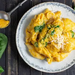 Creamy Pumpkin Pasta Sauce Vegan Pasta Shells Sos de paste cu dovleac