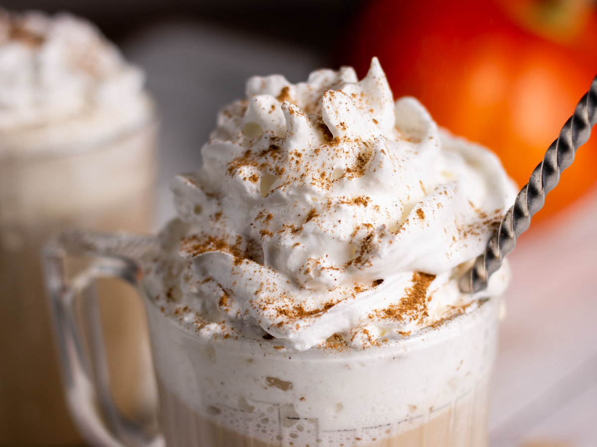 Homemade vegan pumpkin spice latte copycat