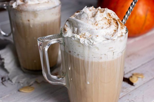 Homemade Vegan Pumpkin Spice Latte - Gourmandelle