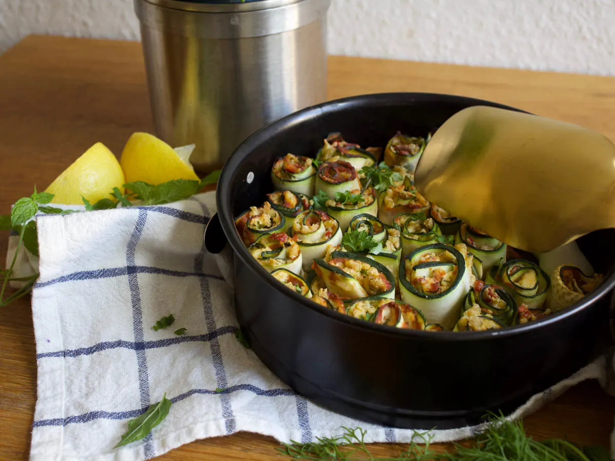 vegan zucchini rollups