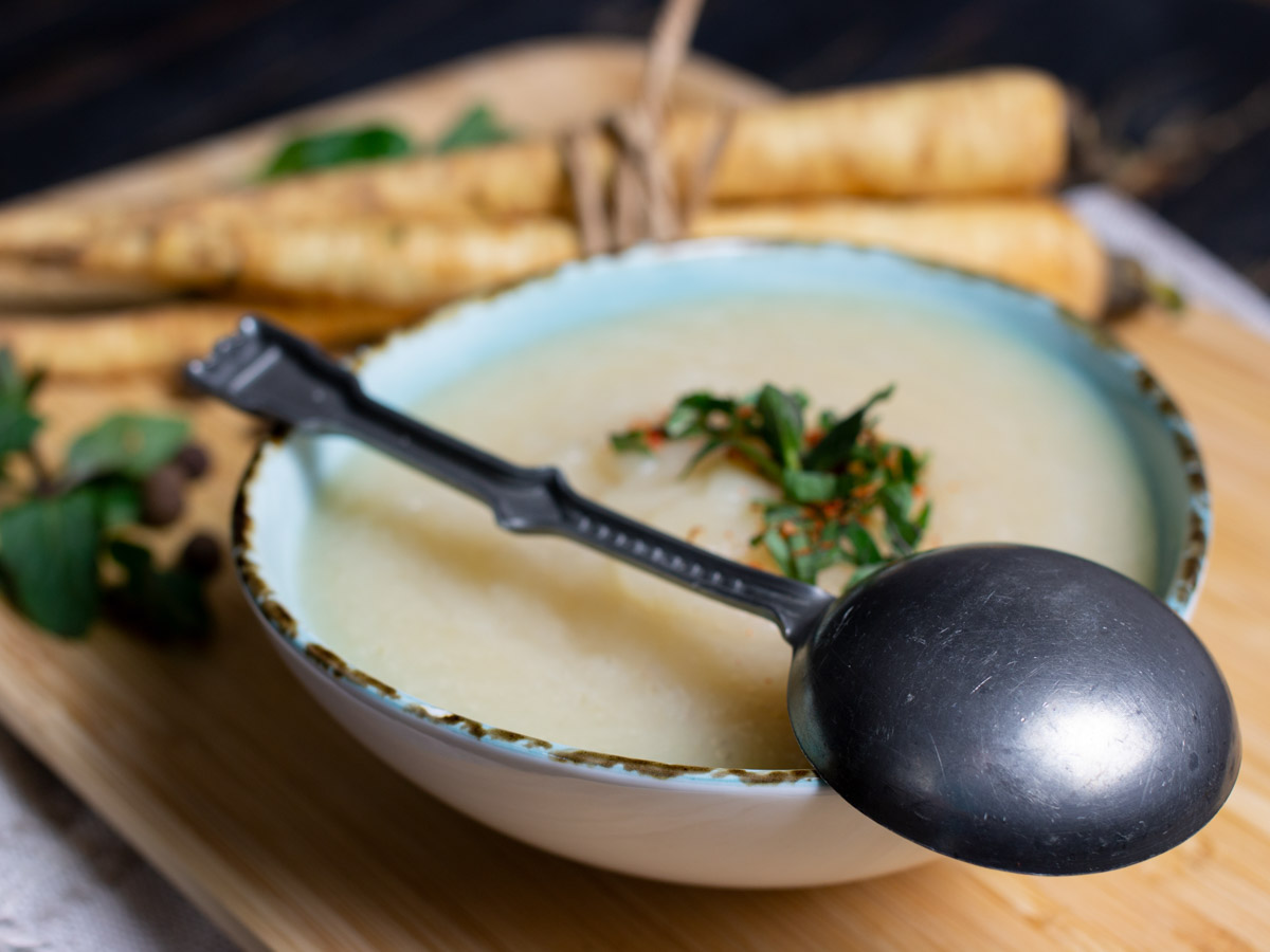 Cream of parsnip soup recipe supa de pastarnac