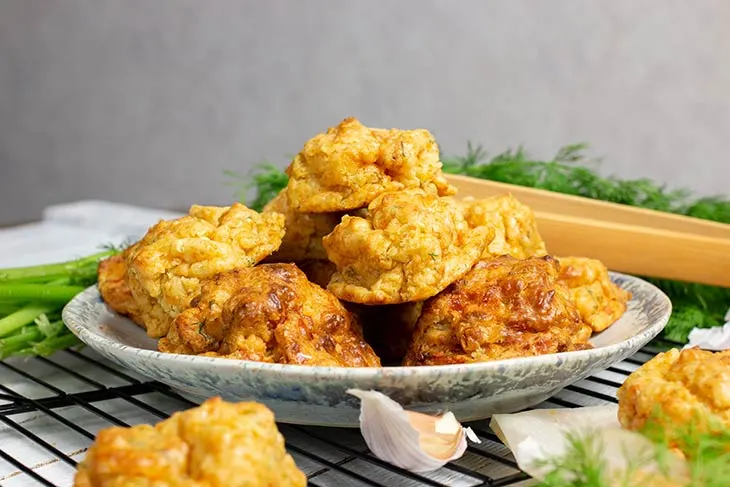 Gluten-Free Vegan Garlic Cheesy Biscuits recipe