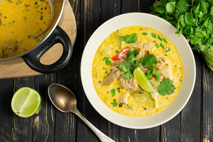 Coconut curry chicken soup