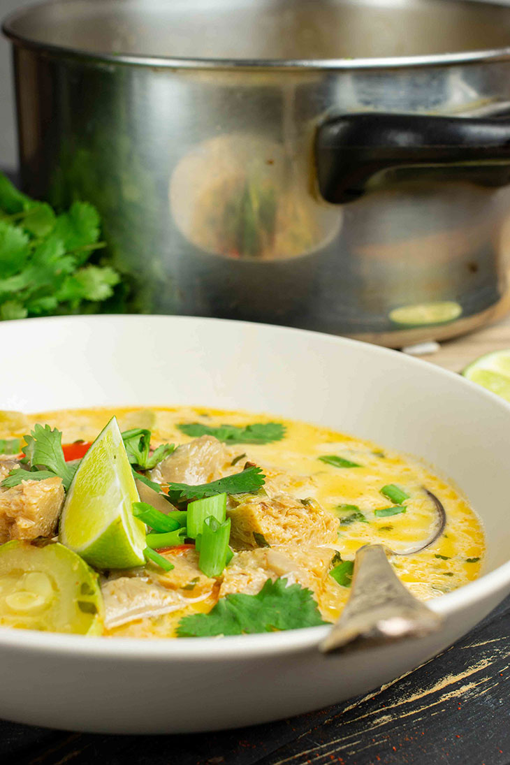 vegan Coconut Curry Chick'n Soup
