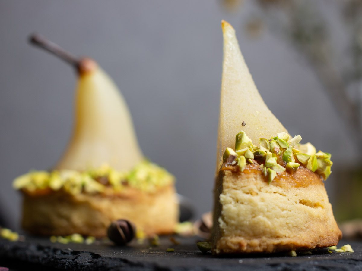 Poached Pears with Vanilla-Pistachio Blondie