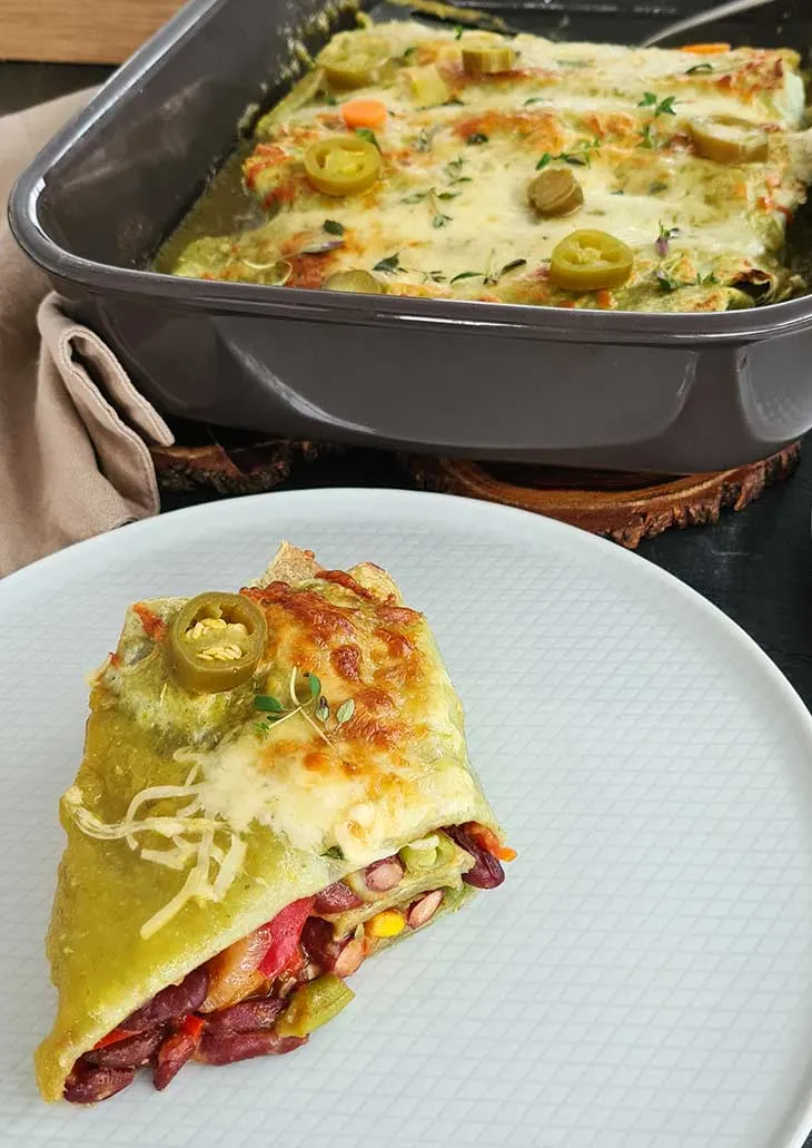 Enchiladas picante cu salsa verde