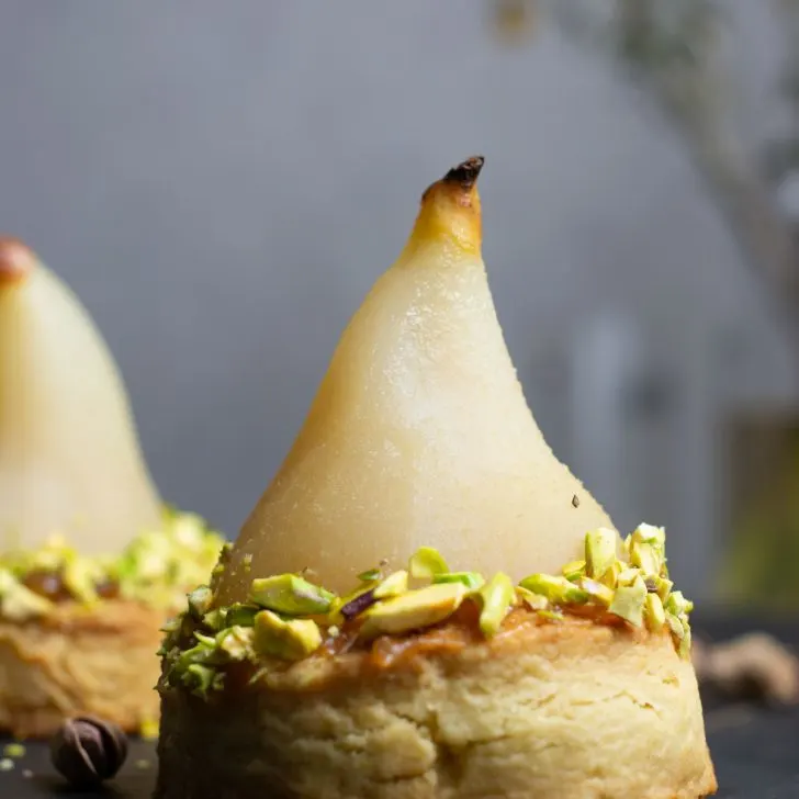 White Wine Poached Pears with Vanilla-Pistachio Blondie Vegan