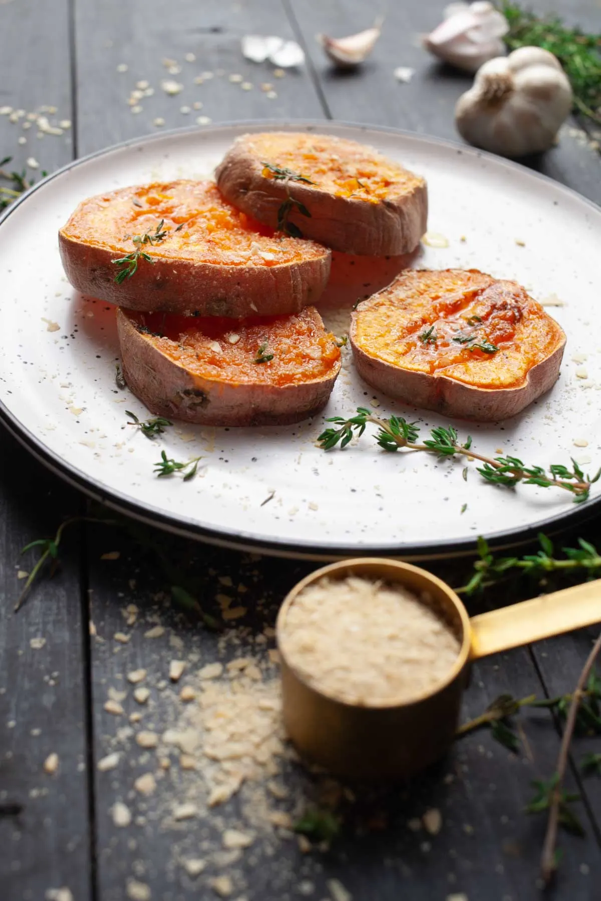 Garlicky Smashed Sweet Potatoes easy recipe