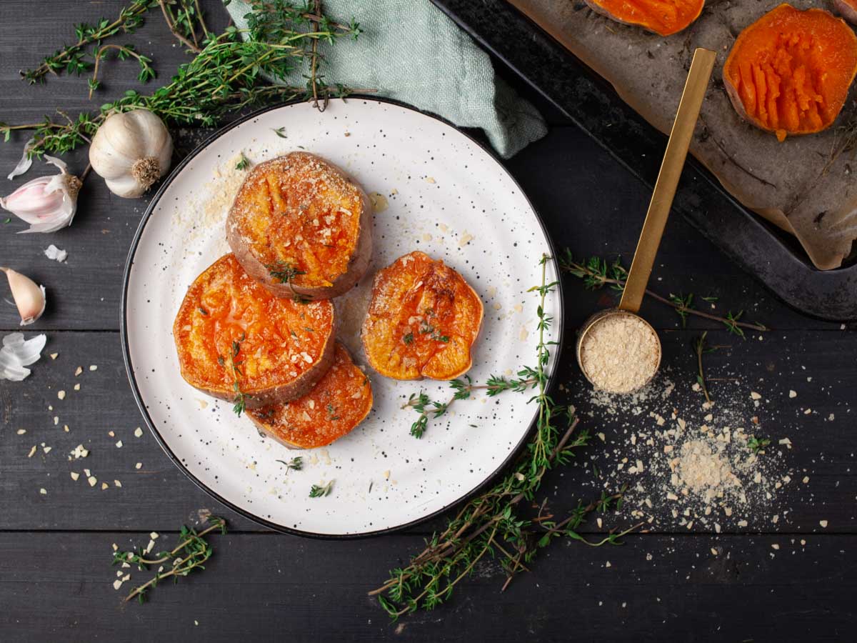 Garlicky Smashed Sweet Potatoes Vegan