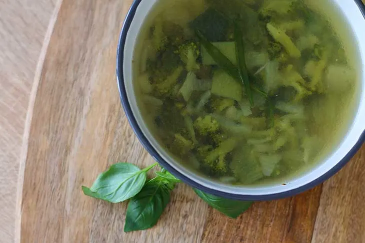 Easy Clear Broccoli Soup