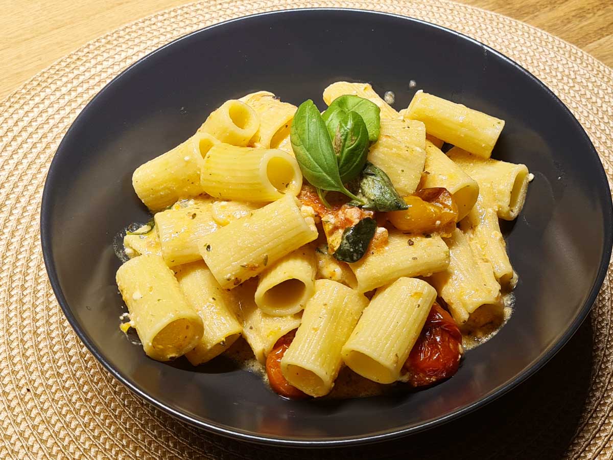 Baked Feta Cheese pasta with Tomatoes