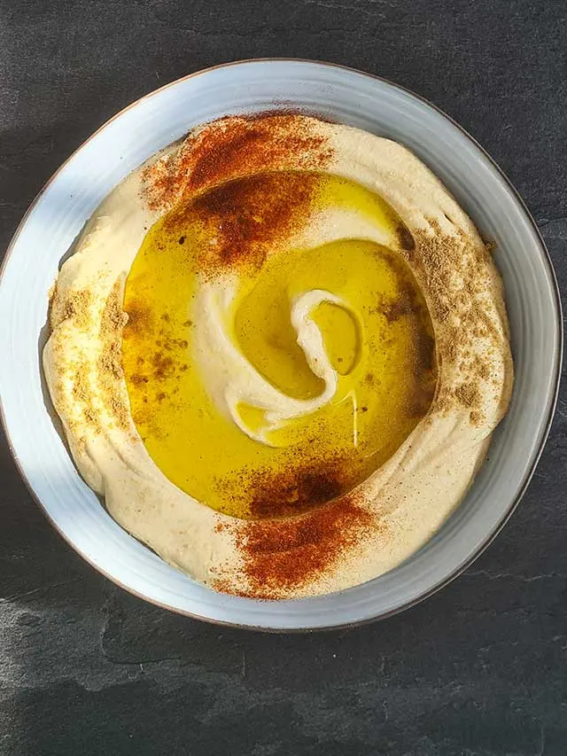 Best simple hummus recipe