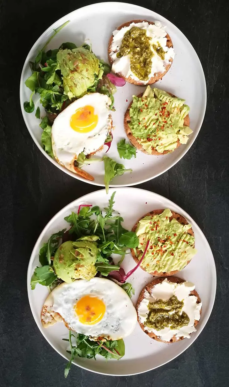 Avocado toasts