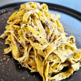 Truffle Pasta with Homemade Truffle Mushroom Pesto recipe paste cu trufe