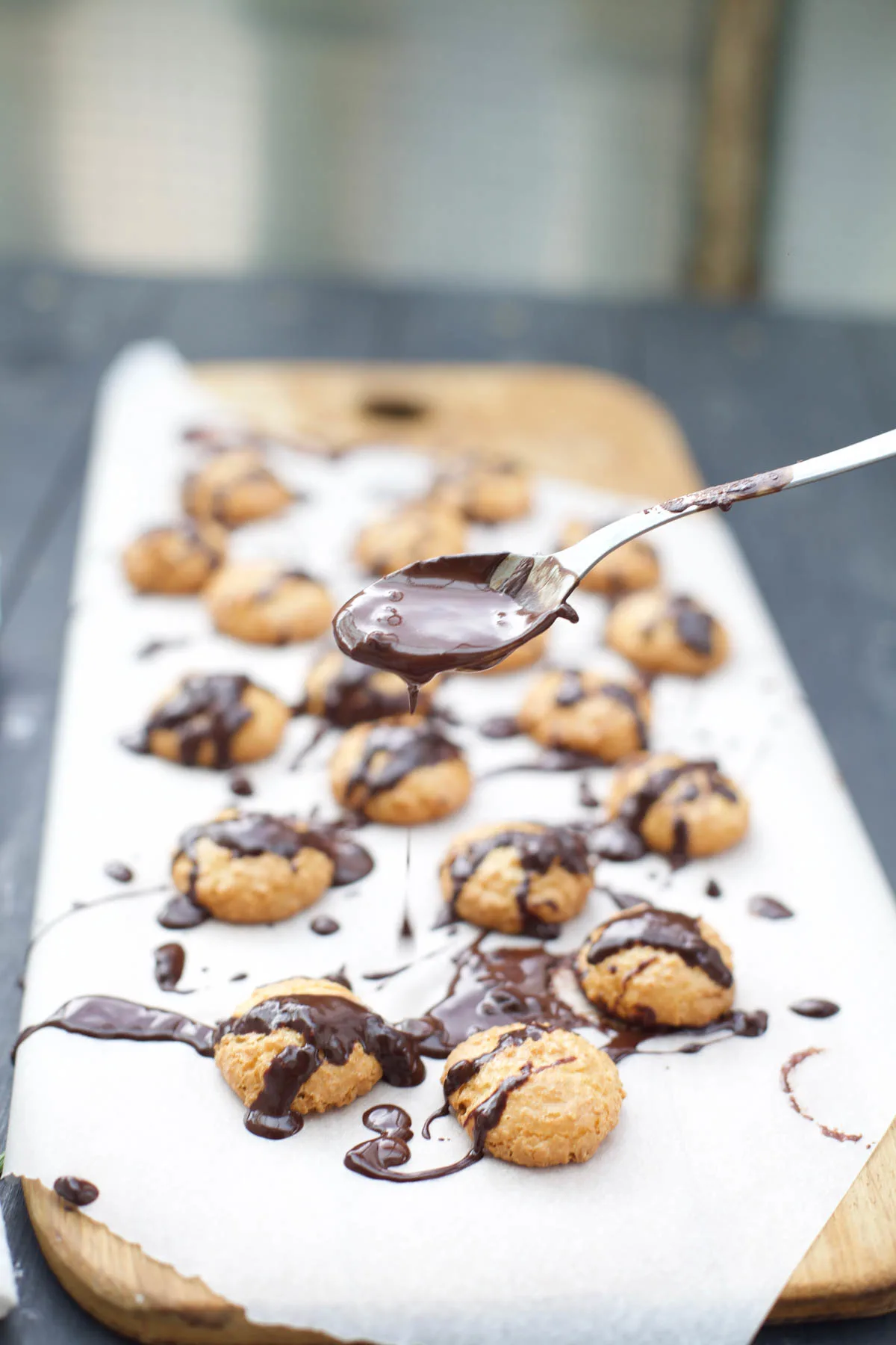 Vegan Macaroons recipe Fluffy Coconut Cookies with chocolate