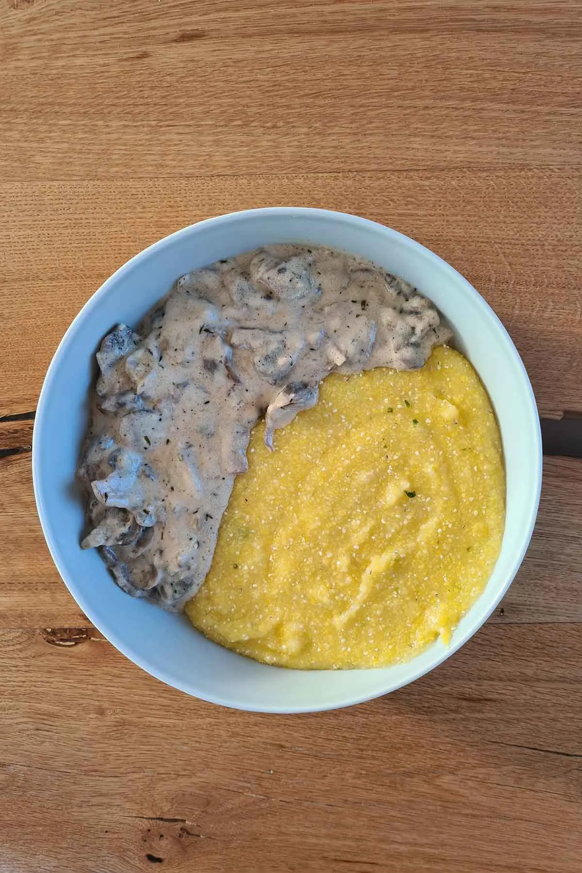 creamy mushrooms with polenta ciulama de ciuperci cu mamaliga reteta