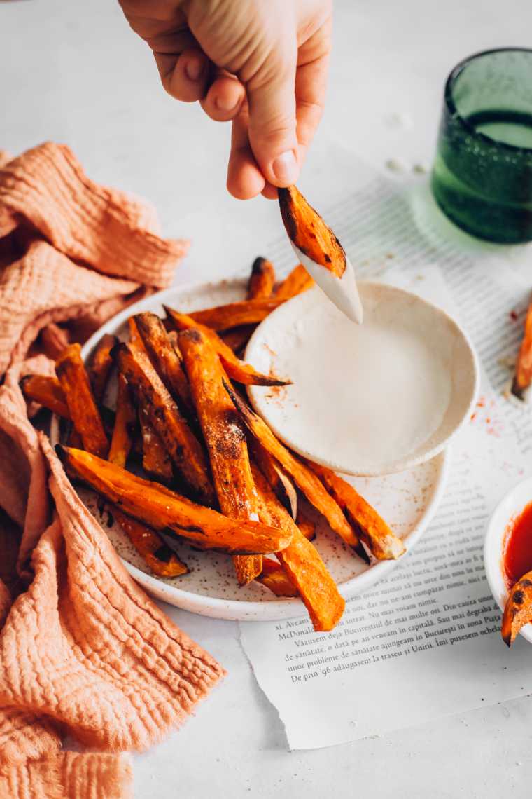 Spiced Oil-Free Sweet Potato Fries (Oven-Baked)
