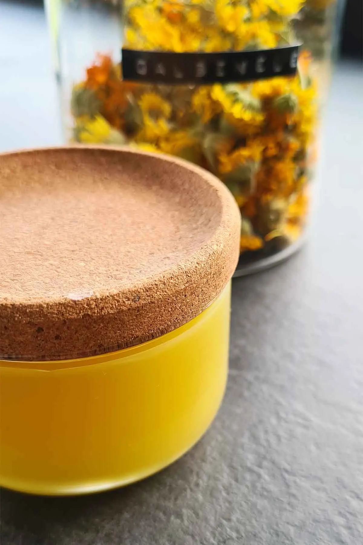 how to make calendula salve