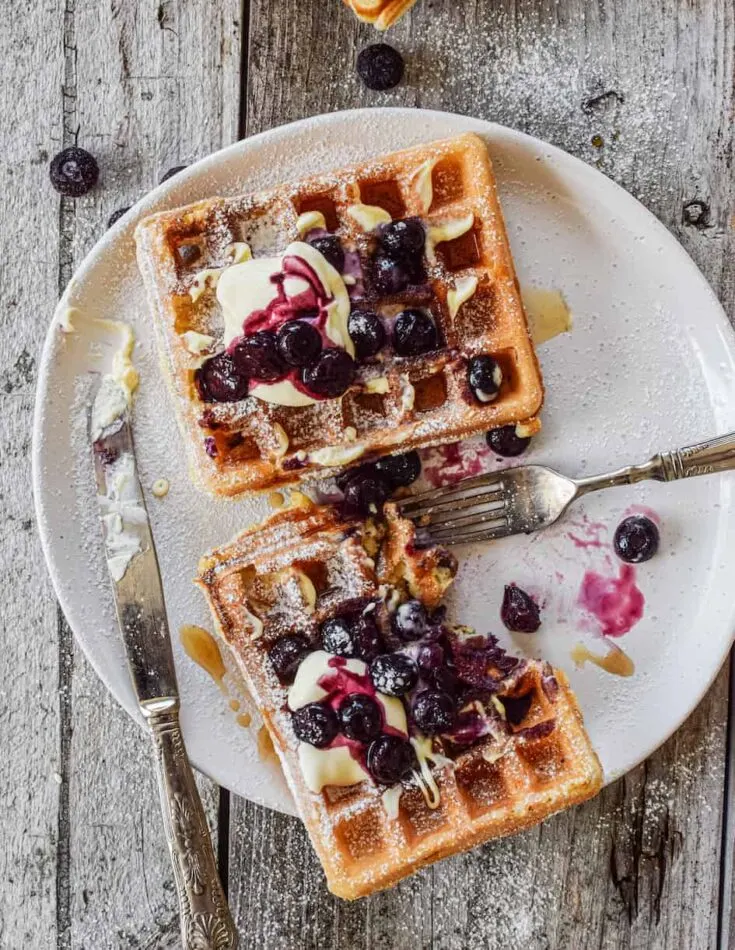 Easy Sourdough Discard Waffles Recipe