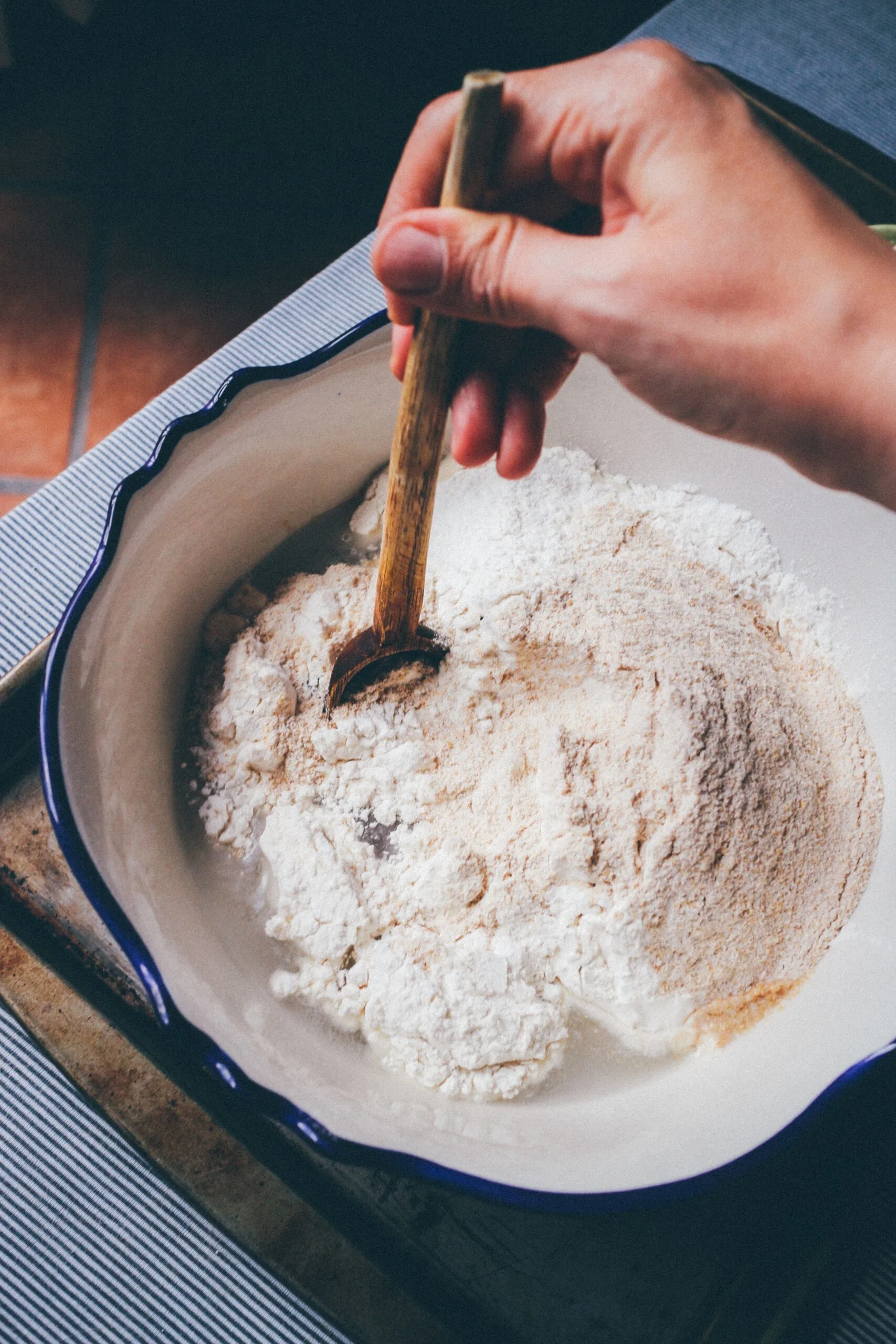 how to make sourdough bread