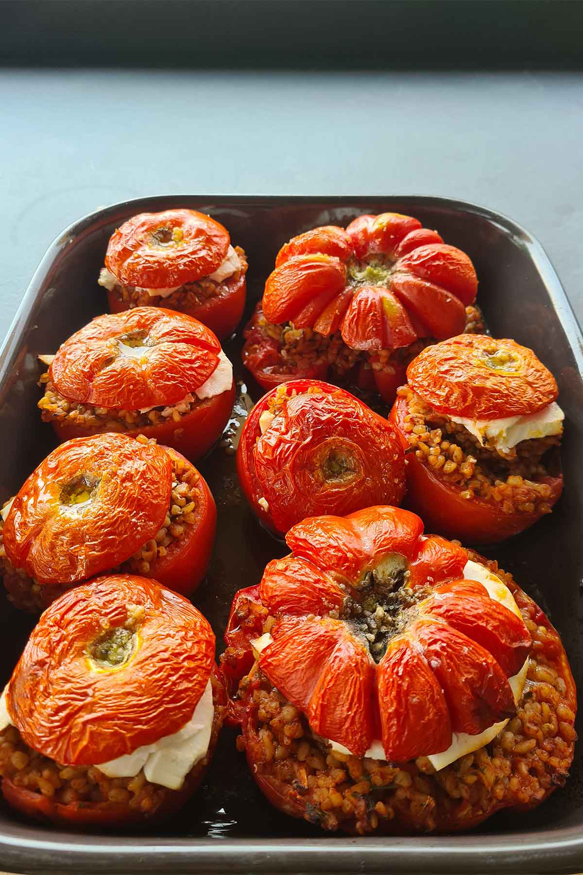 bulgur stuffed tomatoes