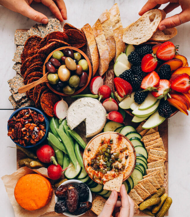 cropped-How-to-Make-A-Charcuterie-Board-A-mix-and-match-template-for-an-EPIC-plant-based-charcuterie-board.-Perfect-for-entertaining-minimalistbaker-recipe-plantbased-appetizer-charcuterieboard-8.jpg