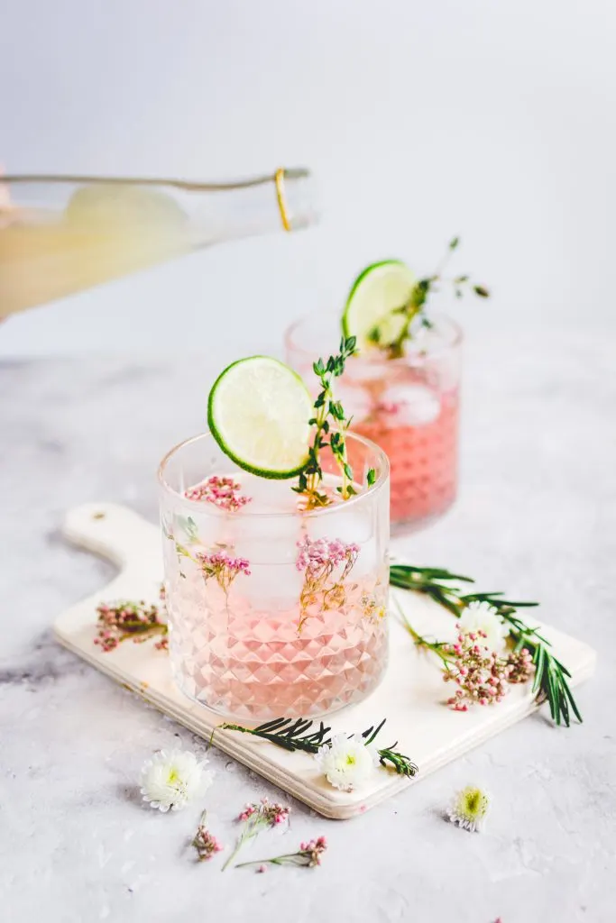 5-Ingredient Pink Vodka Lemonade