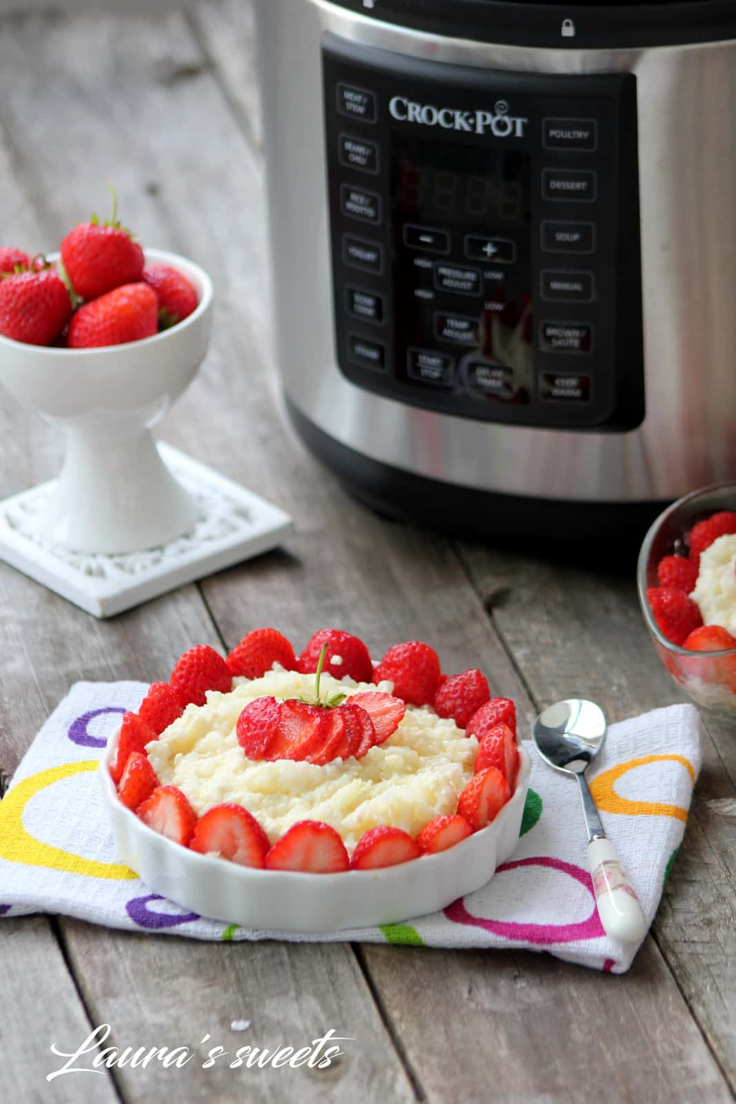 Budinca de orez cu capsuni la Crock-Pot
