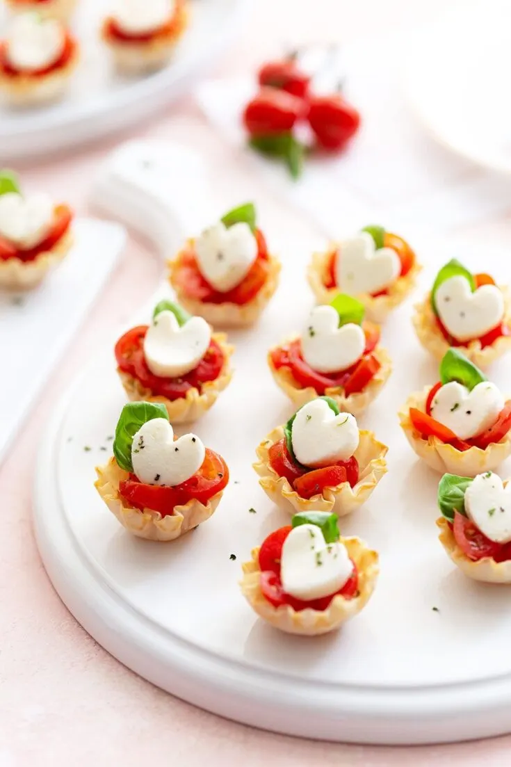 Caprese Phyllo Cups