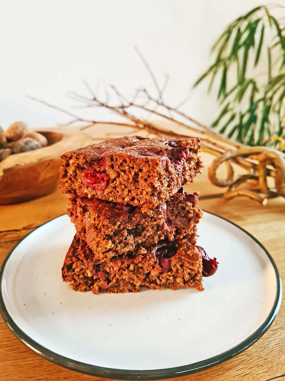High-Protein Oatmeal Brownie with Sour Cherries 